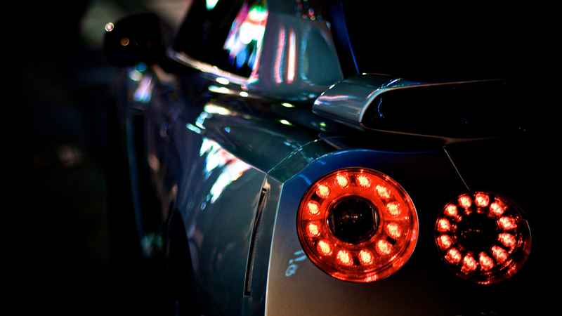 Illustration for article titled Cars That Look Amazing At Night